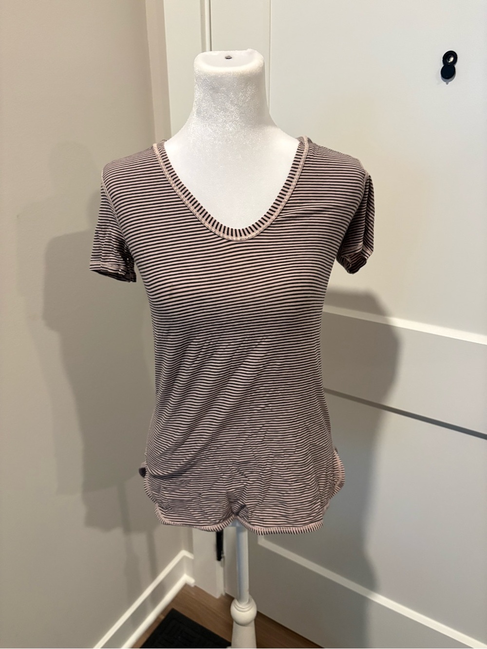 lululemon athletica Striped Short Sleeve V-Neck Top - Cream & Light Taupe